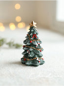 Mini Árvore de Natal Decorativa em Resina – Cenário Elegante