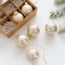 Kit 6 Bolas de Natal em Vidro Pintado – Curadoria Elegante