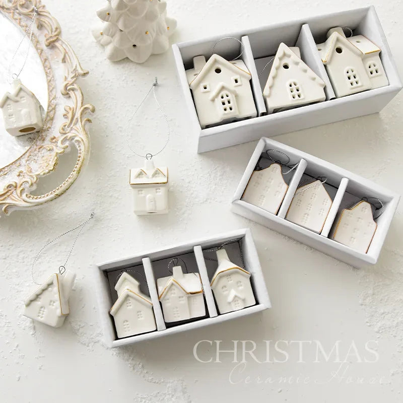 Kit Vilarejo de Natal em Cerâmica com Luz – 3 Casas Decorativas
