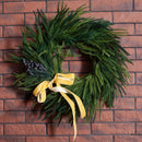 Guirlanda de Natal com Frutas Vermelhas – Boas-Vindas Elegantes