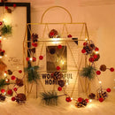 Cordão de Luz com Pinhas – Iluminação Decorativa Natalina