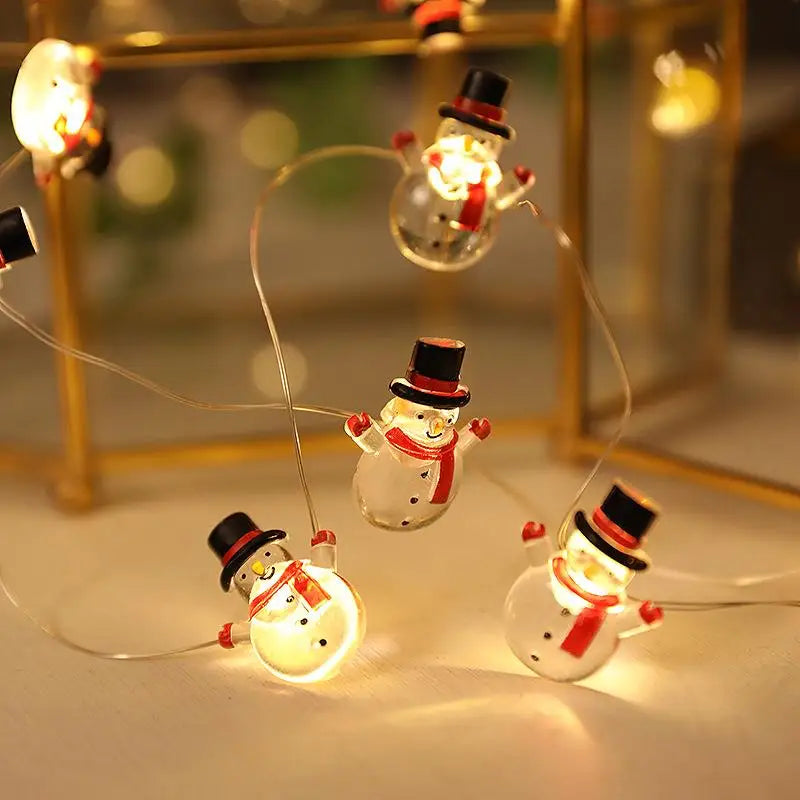 Cordão de Luz Decorativo com Figuras Natalinas – 2m (LED a Pilha)