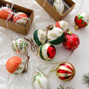 Kit 2 Bolas de Natal em Vidro Pintado – Elegância Atemporal