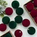 Kit 12 Bolas de Natal Aveludadas – Toque Sofisticado